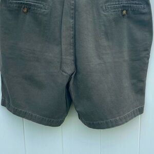 Men's SAVANE Khaki pleated Shorts- 38 waist